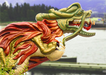 Китайский дракон и Джорж Ванкувер в Ванкувере Британской Колумбии
